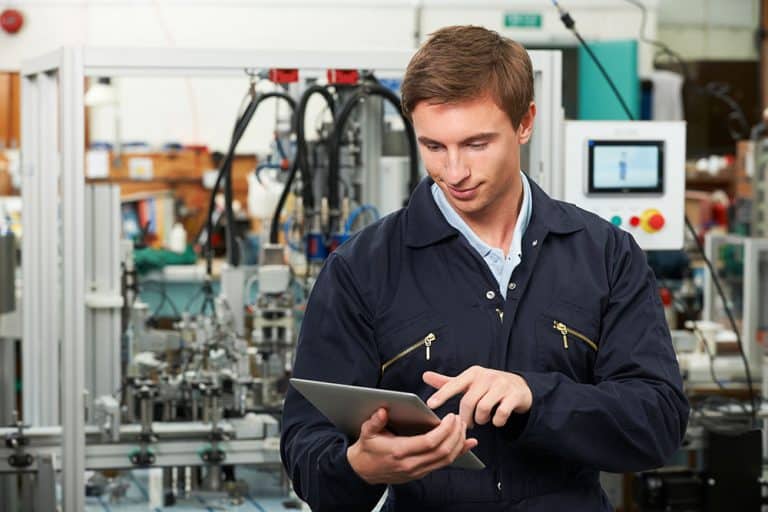 Future-proofing A&D manufacturing for Industry 4.0